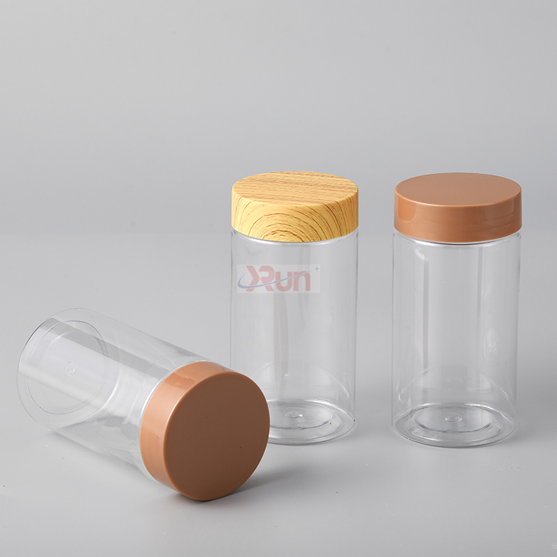 Metal lid liners provide an airtight seal for sugar packing in a plastic container, clear plastic jar, or PET bottles.