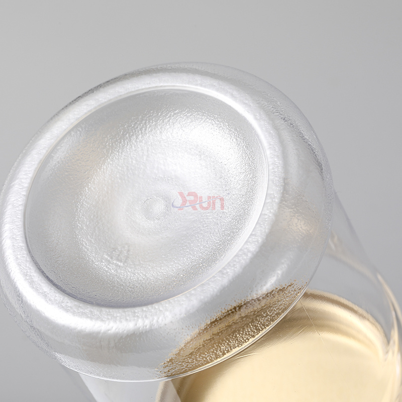 As a trusted liner manufacturer, we supply sealing solutions for your oatmeal packaging, dry goods storage containers, and our plastic jar with aluminum lid