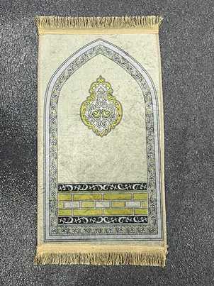 prayer rug