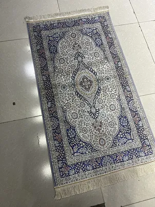prayer rug