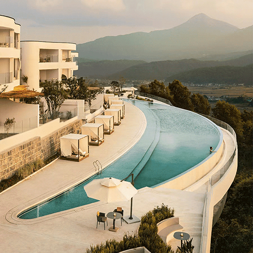 hongdi- Tengchong Moonlake Hillside Hot Spring Hotel 03