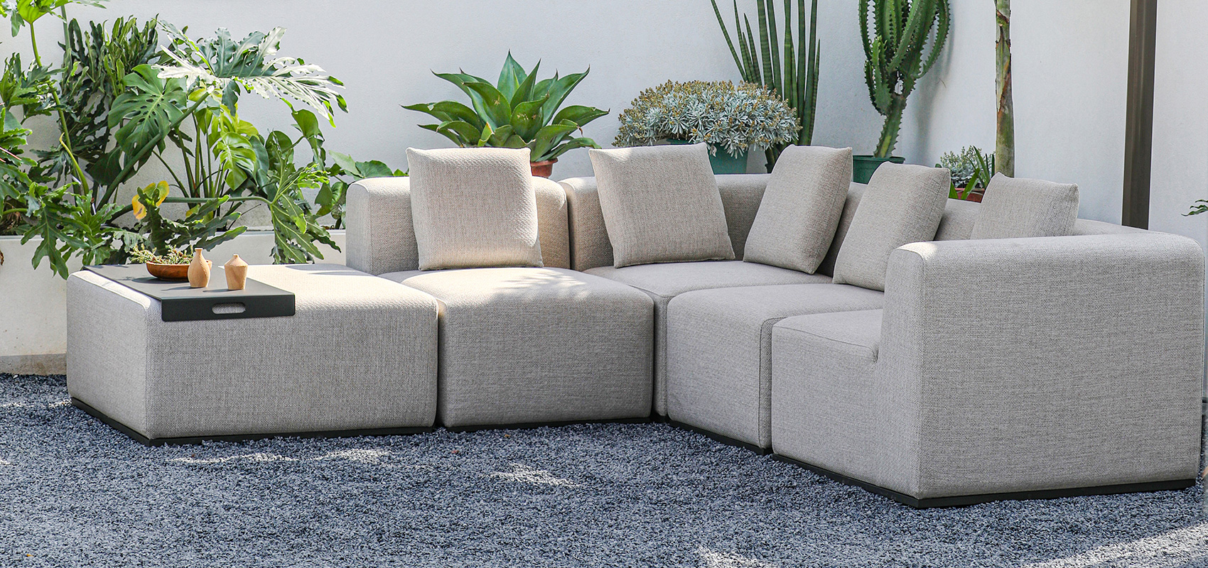 Hongdi Bana Outdoor sofa 1