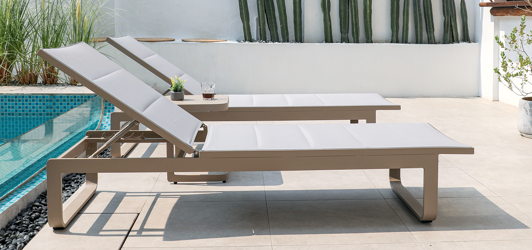 Hongdi VAIL Sun Lounger