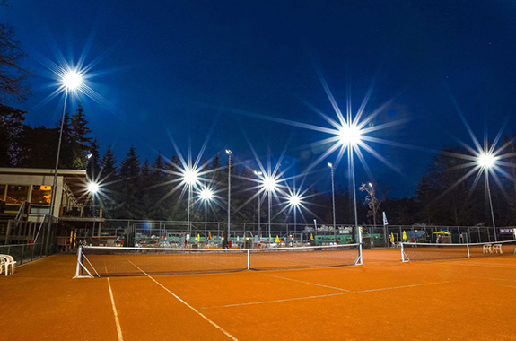 LED sports flood light