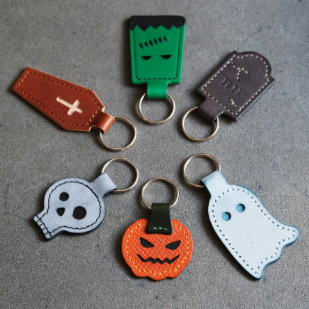 laser engraving leather keychains