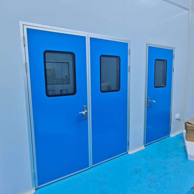 Installation effect of combined clean door