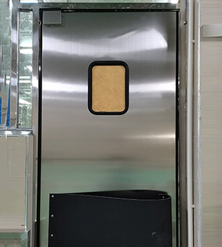 Free-swinging impact door Bidirectional crash door Swing-through impact door.impact traffic door