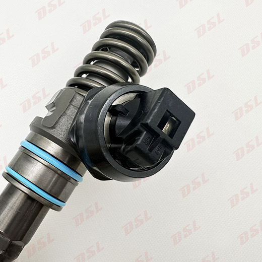 High-quality 0414720 fuel injector, complete range of models. Precise fuel injection, quality guaranteed, compatible with diesel engines.