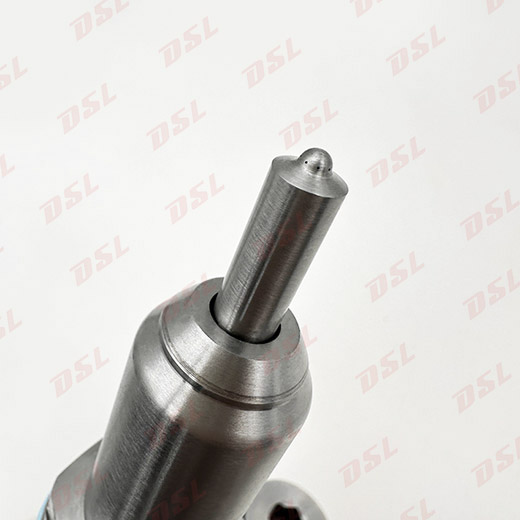 High-quality 0414700002 diesel fuel injector, complete range of models. Precise fuel injection, quality guaranteed, compatible with diesel engines.