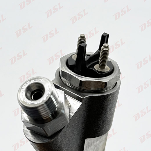 High-quality TD800 fuel injector, complete range of models. Precise fuel injection, quality guaranteed, compatible with diesel engine