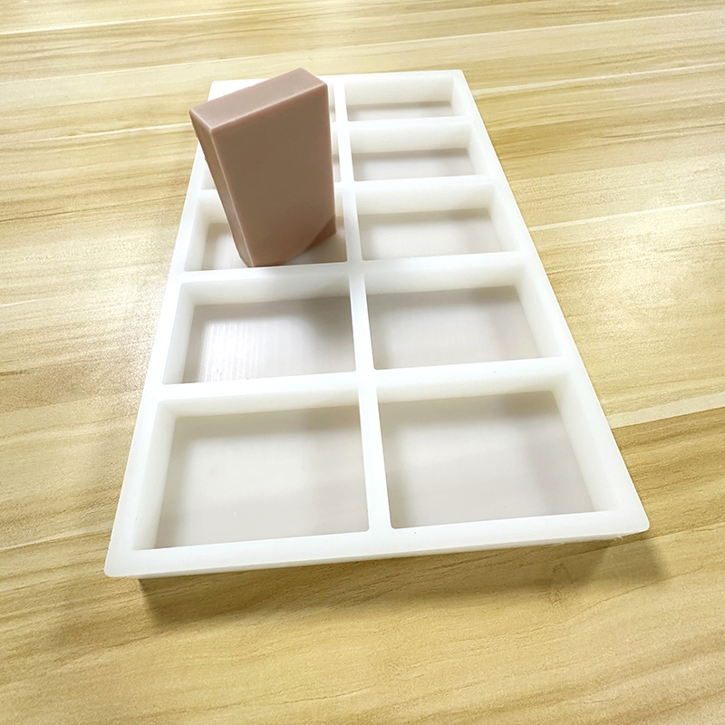 Renshan – Specialize in high-quality silicone lollipop molds for hard candy and safe silicone for food molds. Our food-grade silicone products are durable, heat-resistant, and easy to release, ensuring perfectly shaped hard candy lollipops every time.