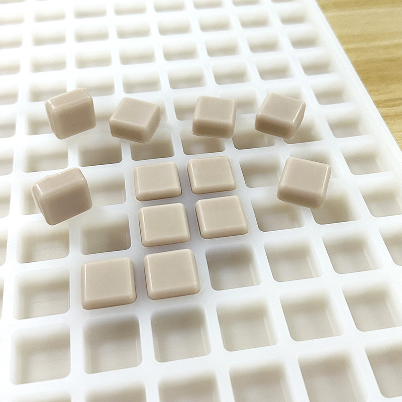 Renshan Silicone Molds – Specializes in premium chocolate round moulds and 3D chocolate molds. Made of food-grade silicone, our molds are durable, heat-resistant, and easy to release, ensuring flawless round chocolates and detailed 3D treats.