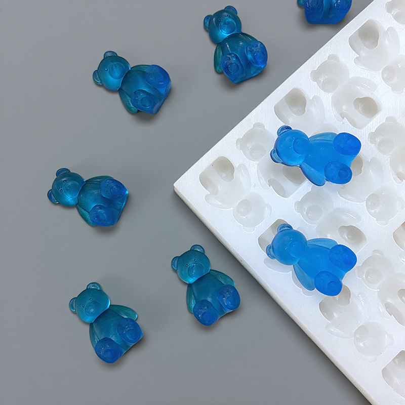 This guide explains the typical lifespan of different mold materials, the strongest influences on durability, and practical care tips to extend the life of your molds.
