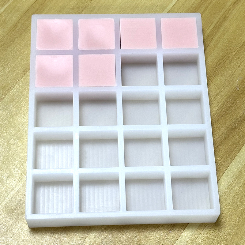 Looking for top-notch lollipop molds or silicone molds? Choose Renshan Silicone Molds! Our food-safe silicone products are flexible, easy to clean, and reusable—great for crafting lollipops, chocolates, or candies.
