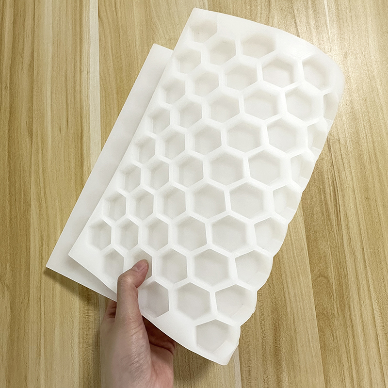 Your trusted source for premium silicone gummy bear molds and custom baking molds. Our food-grade, durable silicone molds are perfect for homemade candies, desserts, and personalized baking projects, designed for both home bakers and commercial use.