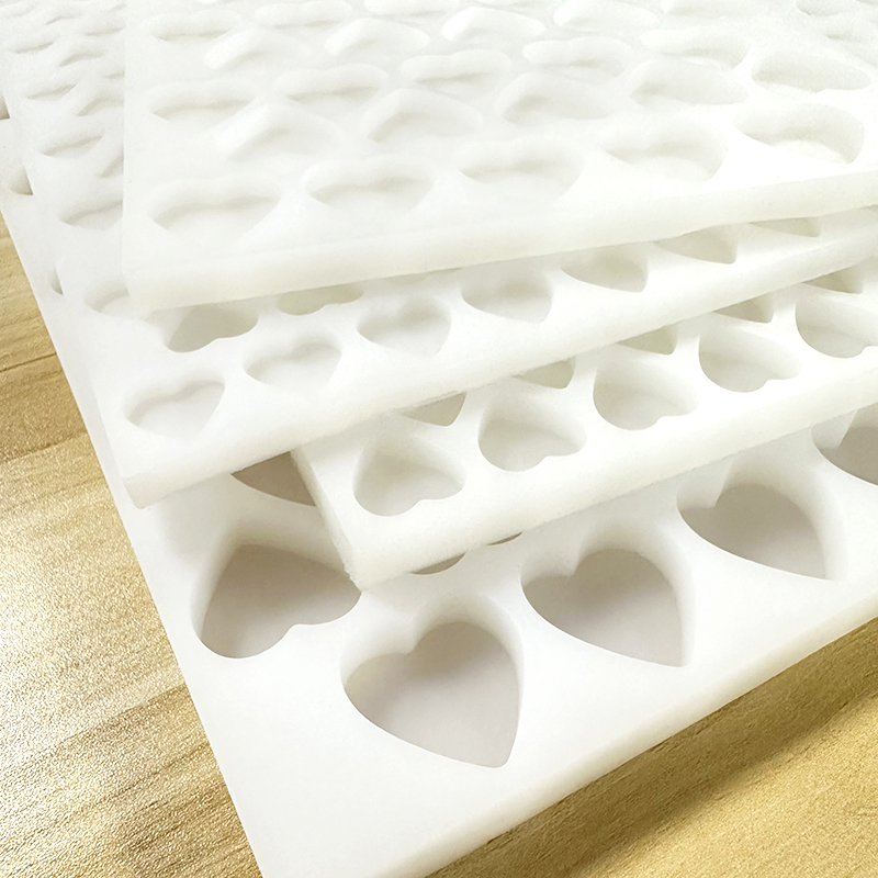 Renshan Silicone Molds – Reliable silicone mold makers specializing in premium gummy bear moulds. Our food-grade silicone molds are durable, flexible, and designed for easy release, ensuring perfect gummy bears every time. Ideal for home candy makers.