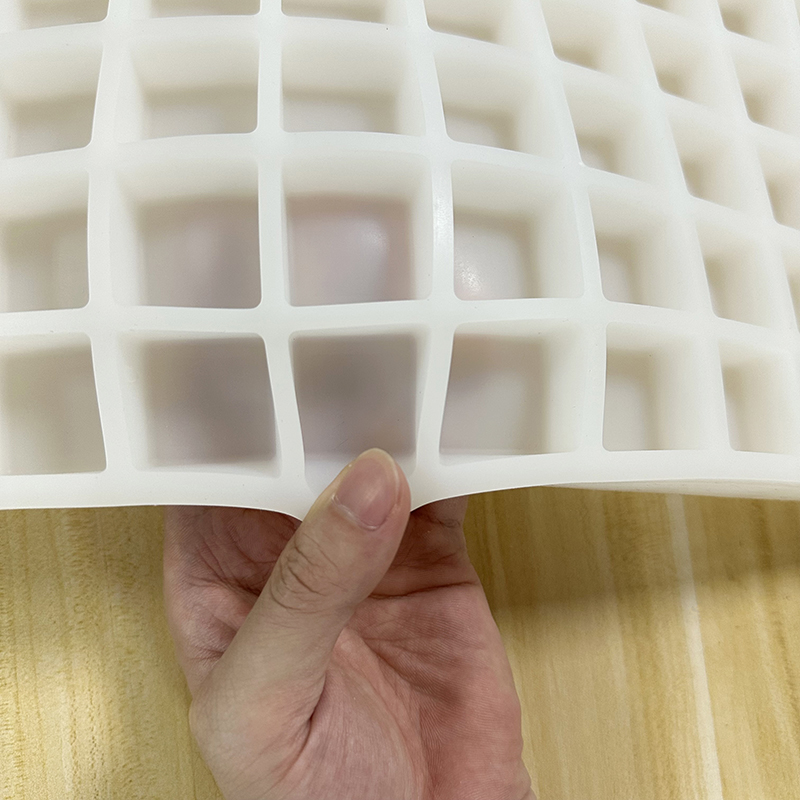 Need square chocolates or tailored molds? Renshan Silicone Molds has you covered! We provide premium square chocolate molds for classic treats and custom made silicone molds for unique designs. Our food-safe silicone is flexible, easy to clean.