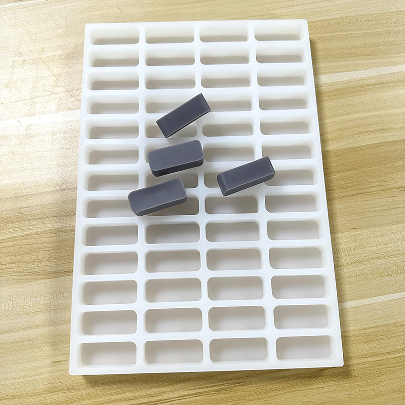 Renshan – Offer custom hard candy molds and charming mushroom gummy molds. Our food-grade silicone products are durable, heat-resistant, and feature easy-release design, ensuring perfectly shaped hard candies and mushroom-themed gummies every time.