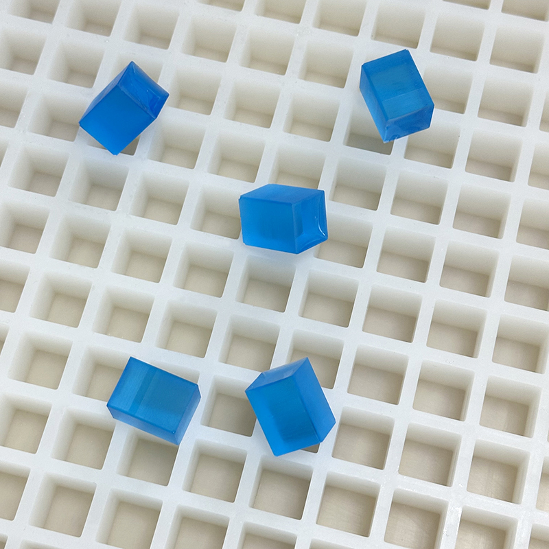 Ren Shan Silicone Molds: Custom Square Chocolate Bar & Gummy Molds, crafted from food-grade silicone. Non-stick, flexible, durable—tailor size, embossed details (logos, patterns) as needed. Ideal for home bakers & commercial makers