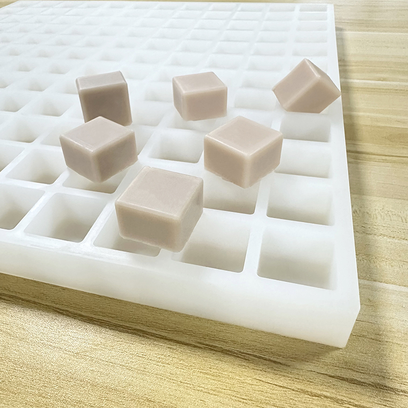 Renshan Silicone Molds specializes in silicone food molds and silicon moulds for sweets. Our molds feature an easy-release design, ensuring flawless results for candies, fudge, and more. Made of durable food-safe silicone.