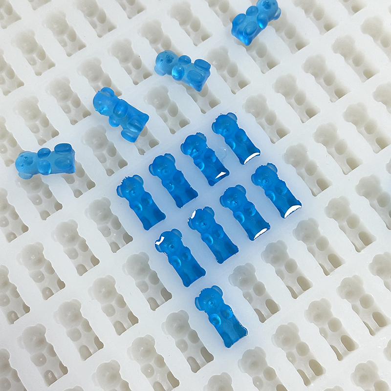 Whether you’re a candy enthusiast or want healthier alternatives to store-bought gummies, learning how to fill a gummy bear mold is the first step.