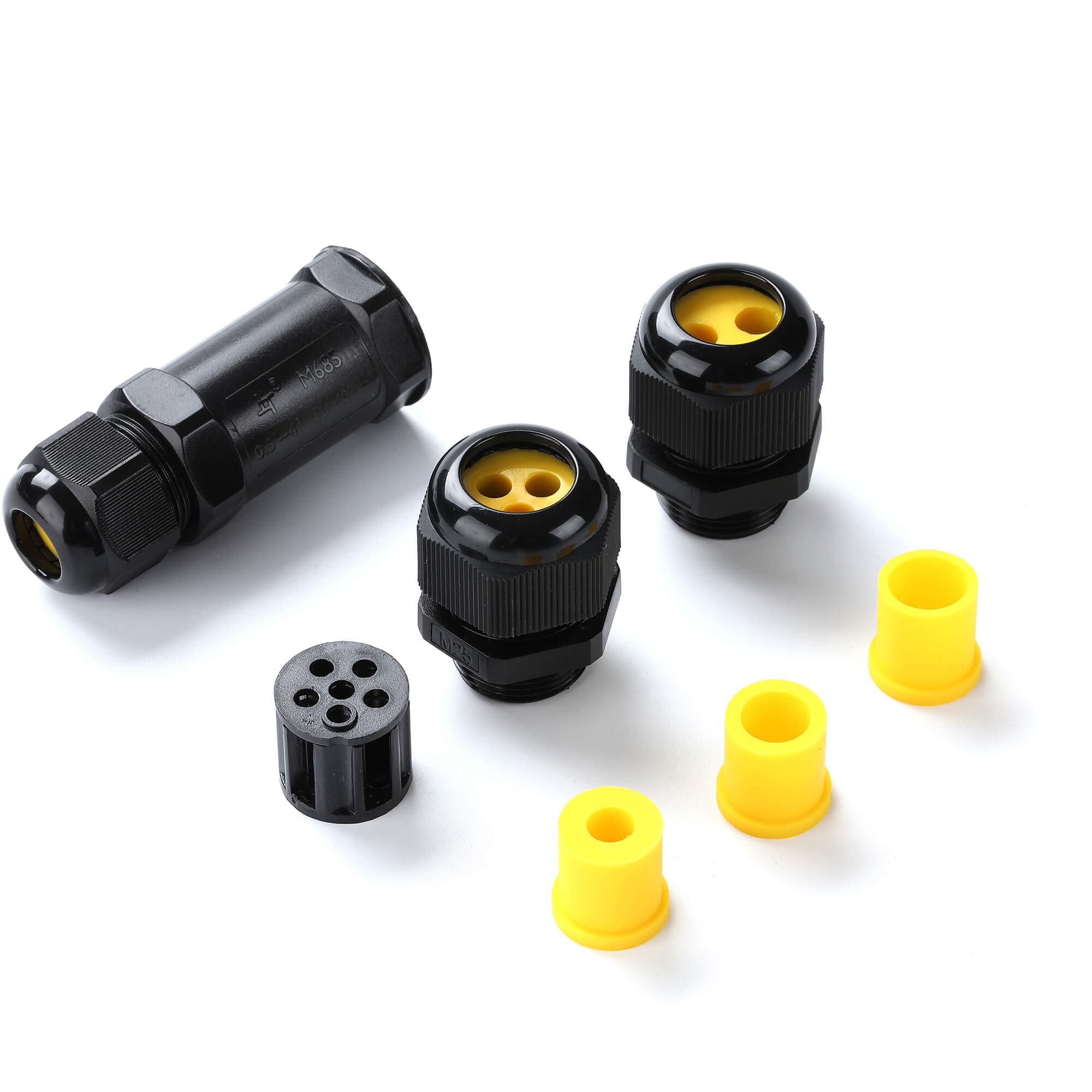 M685 1 in 3/4 out ip68 cable connector detail