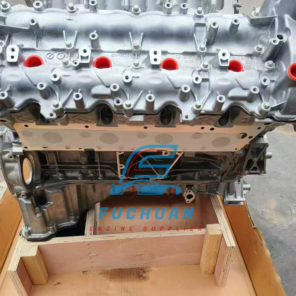 Mercedes-Benz M157 Engine Assembly
