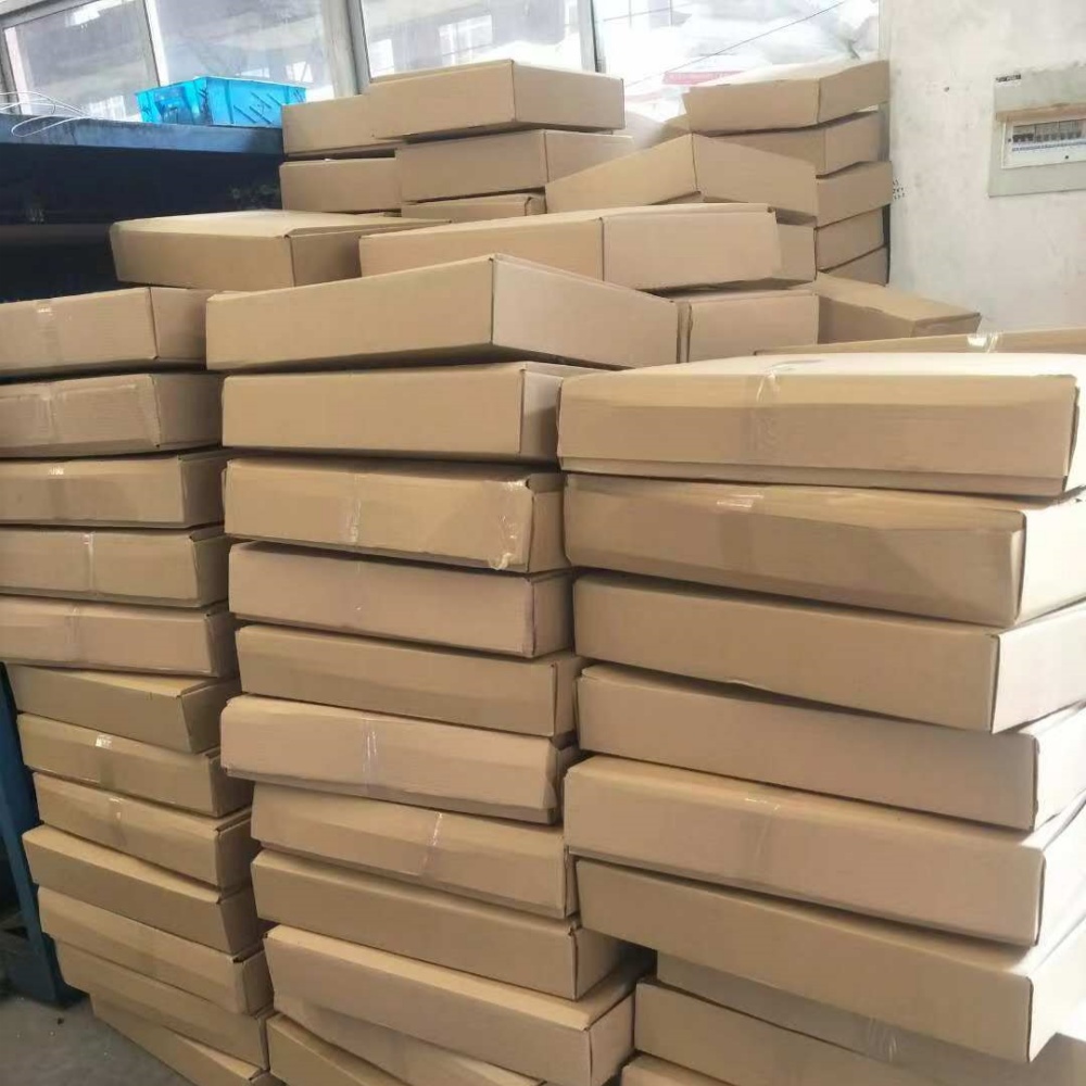 Knitted Aluminum Shade Net – Carton Packaging