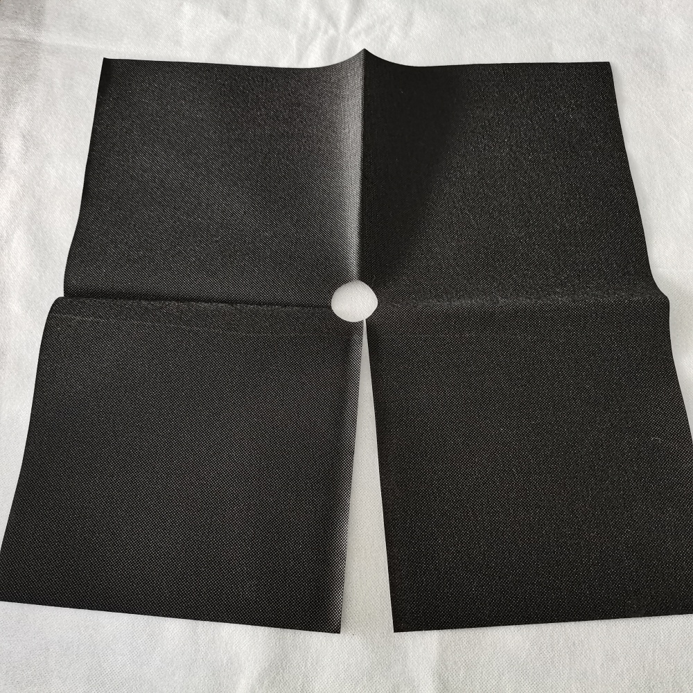 Weed barrier cloth– Sheets with Central Openings for Trees or Root Zones