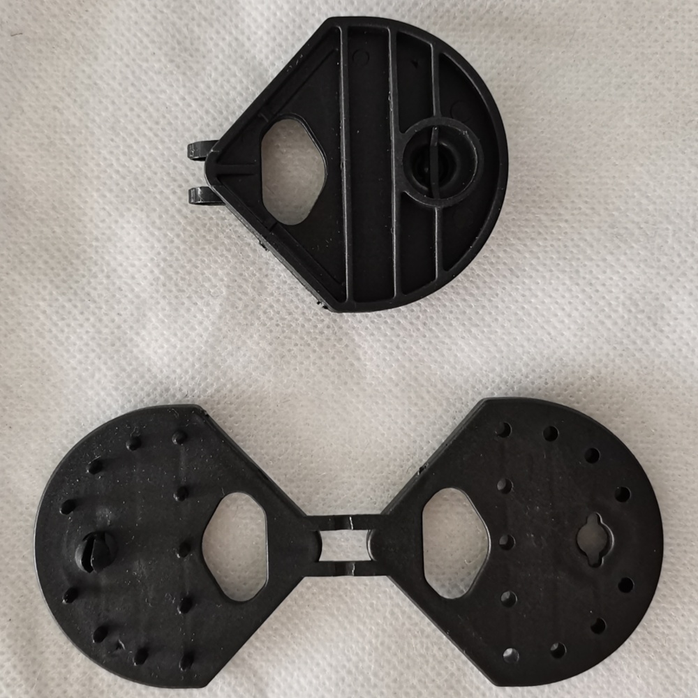 Shade cloth fabric clips – Close-Up Detail of Fan Shaped Clip
