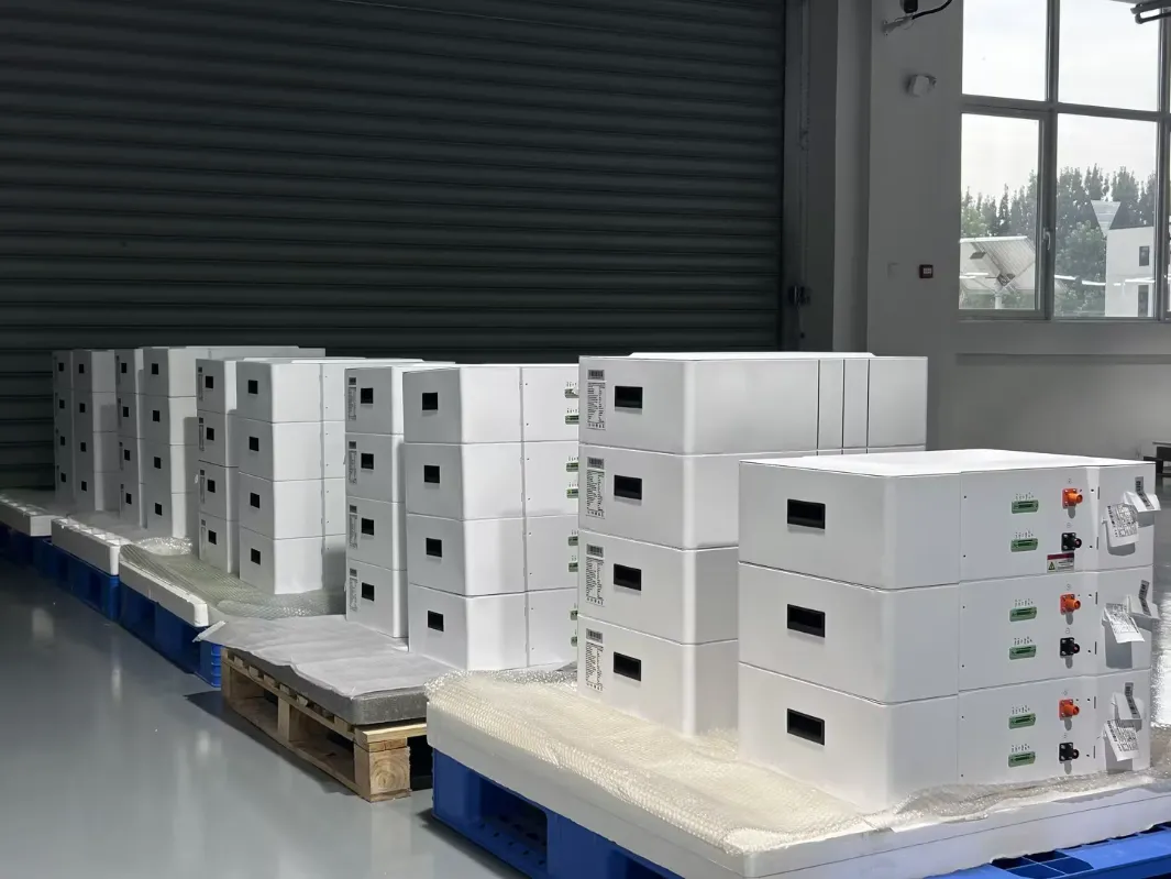 Solar-plus-Storage Heatwaves Guide: Prevent Thermal Degradation & Protect BESS Lifetime