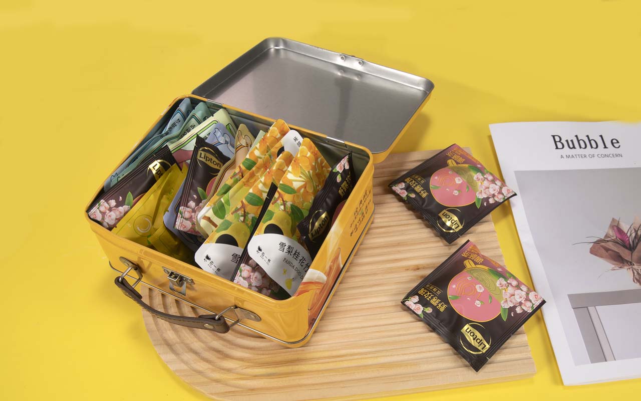 Liptin Tea tin lunch box