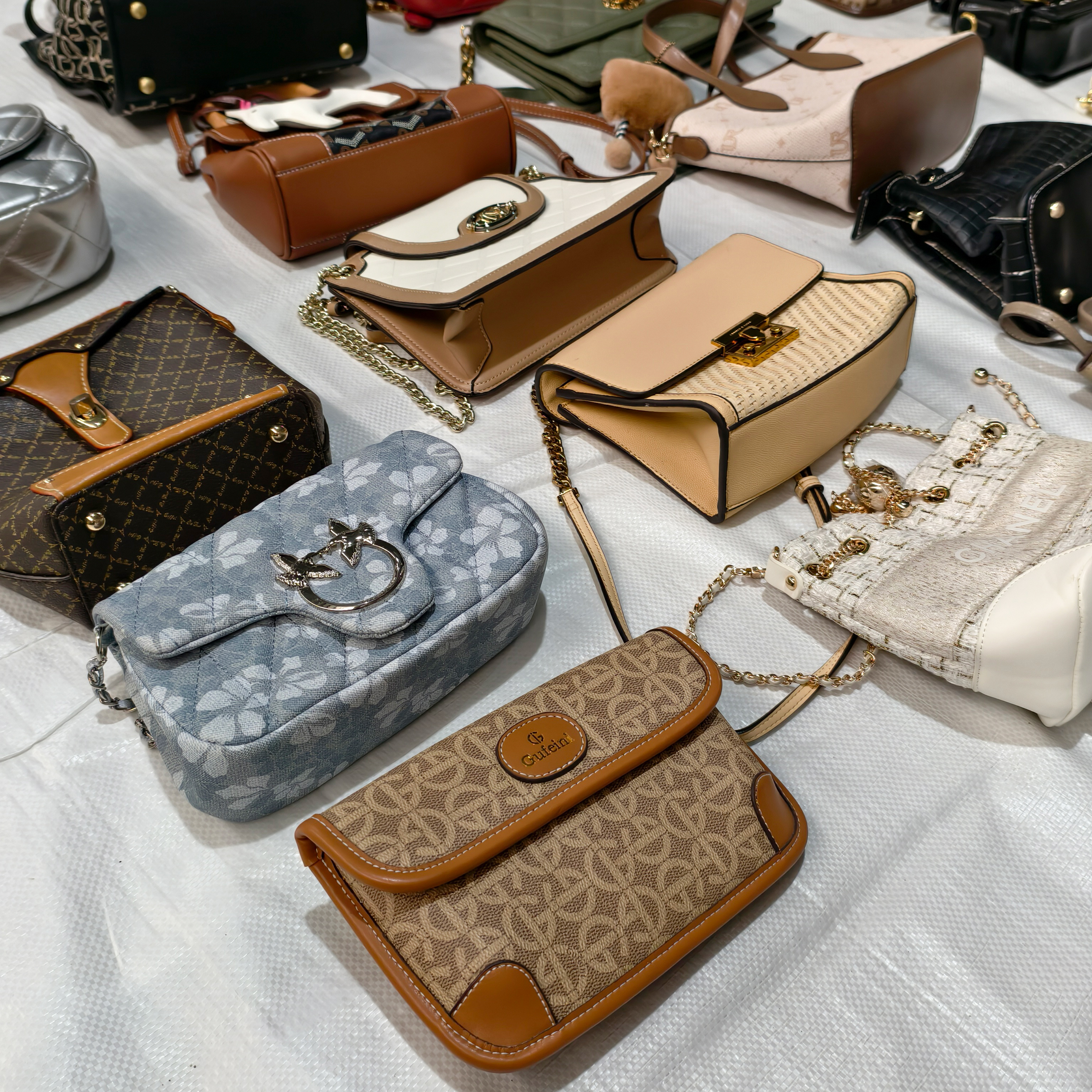 used international luxurly bags