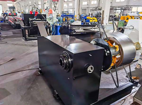 SUNWAY 2-in-1 hydraulic decoiler and leveller machine for space-saving coil processing