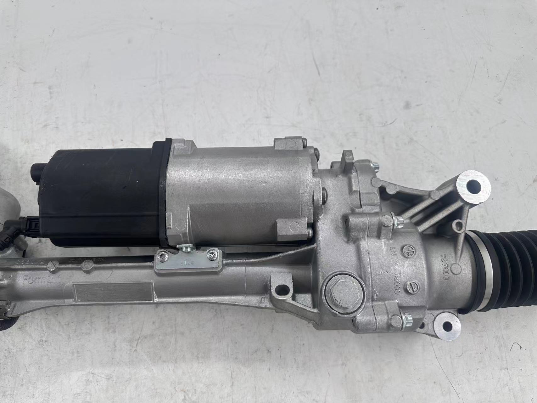 STEERING RACK
