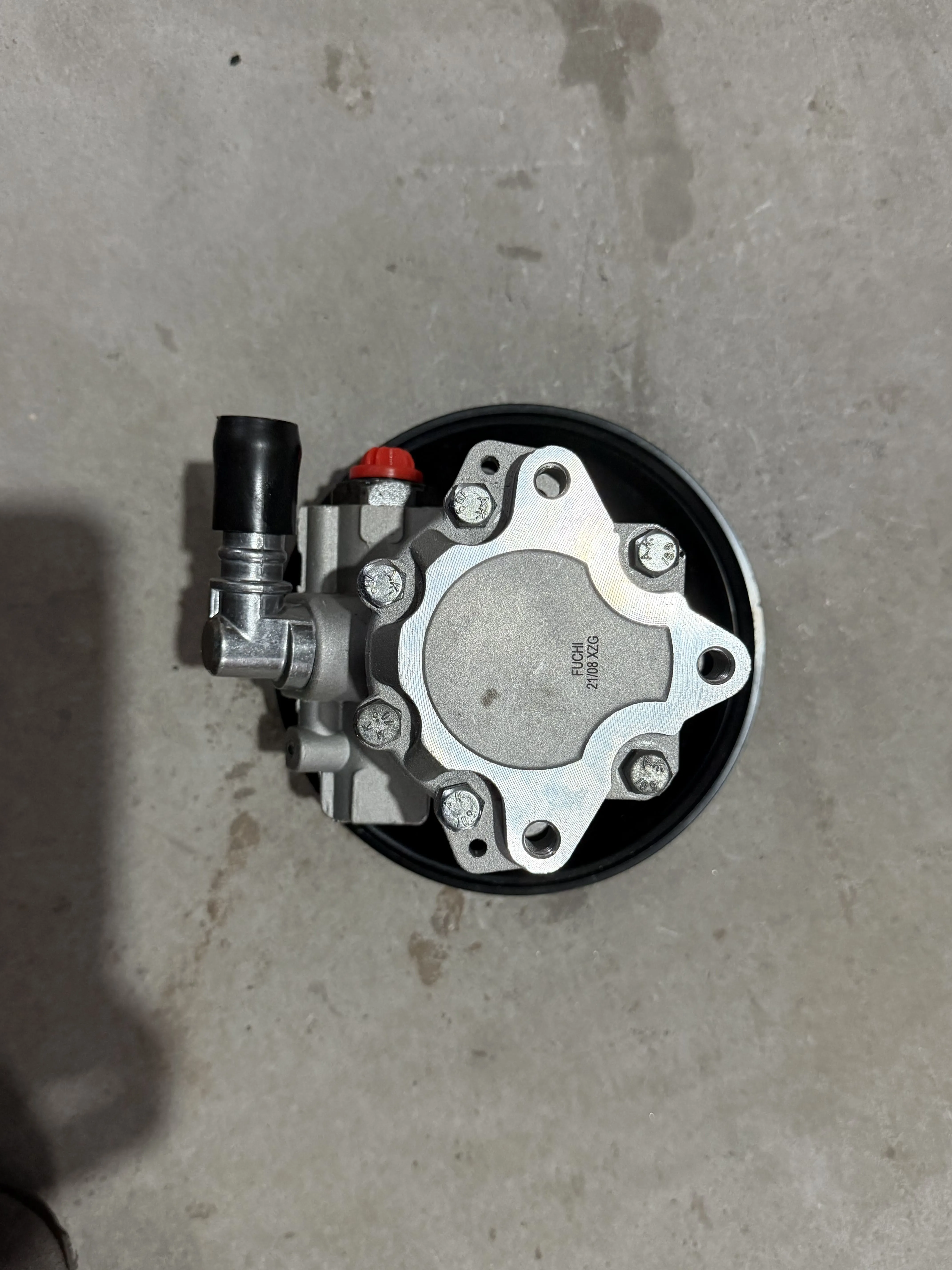 Steering pump