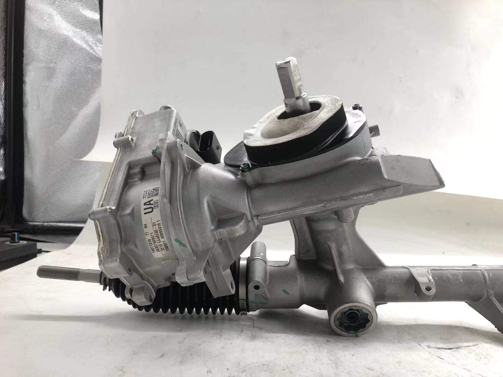 STEERING RACK