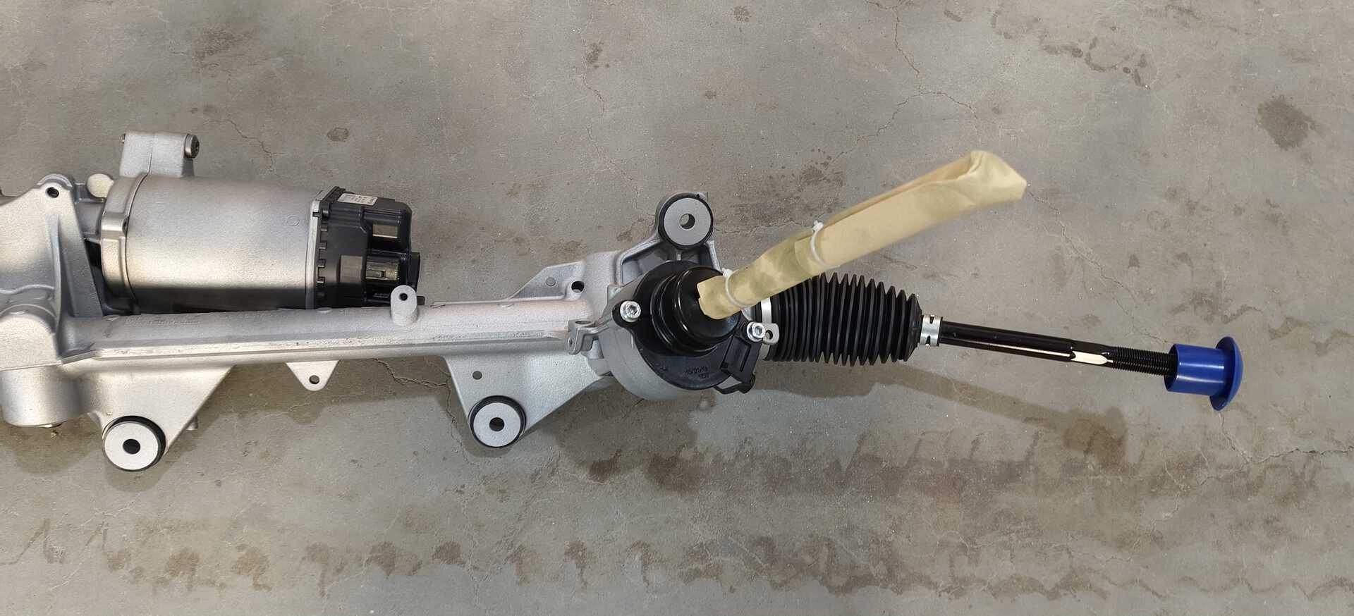 STEERING RACK