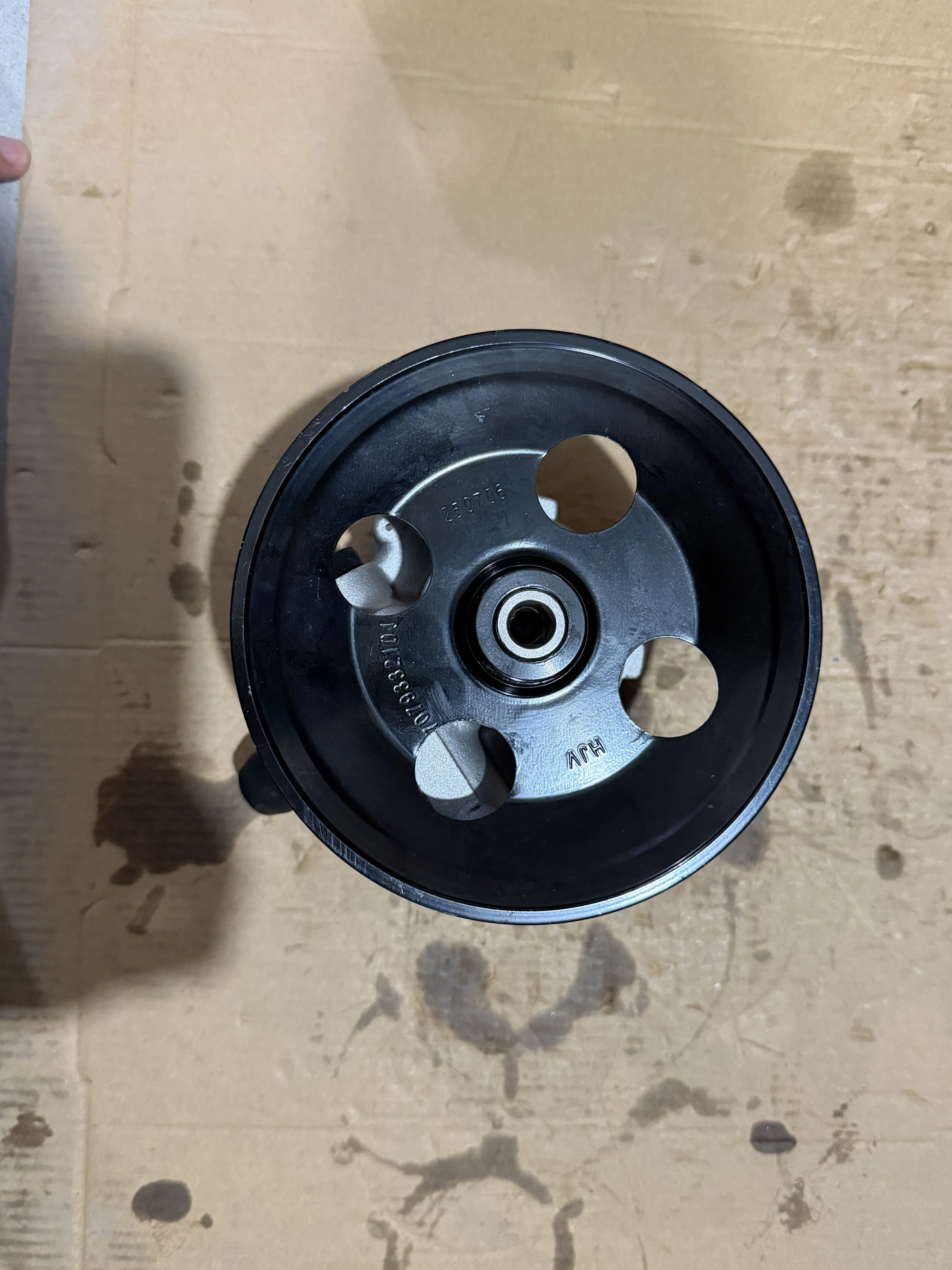 Steering pump