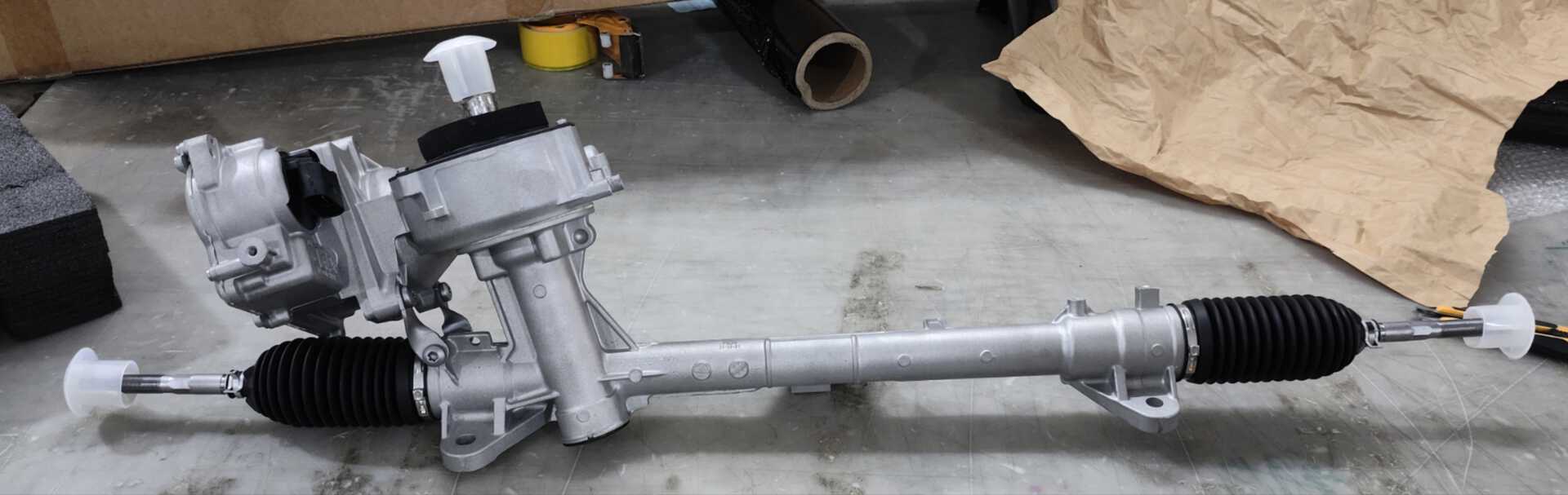STEERING RACK