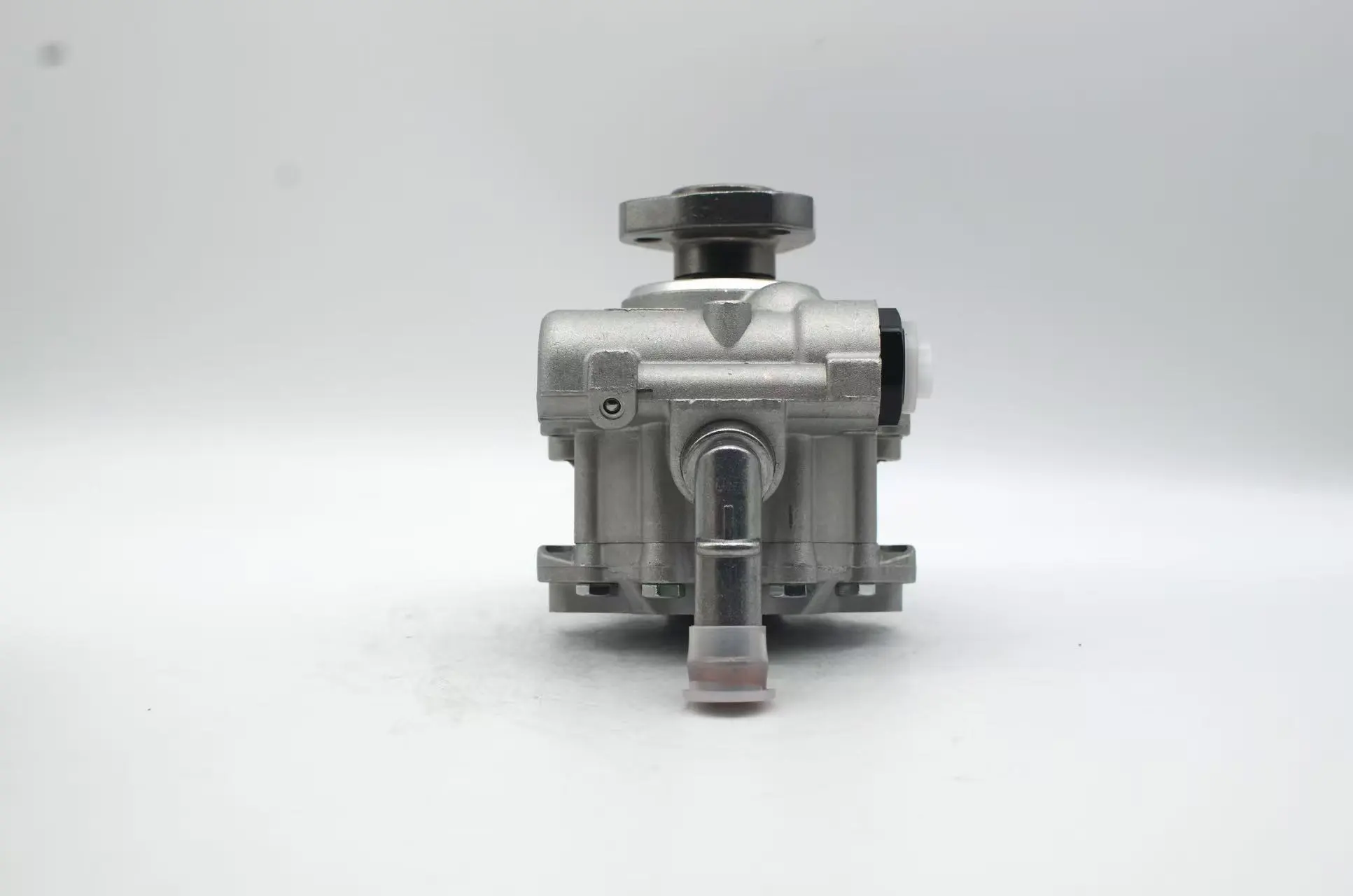 Steering pump