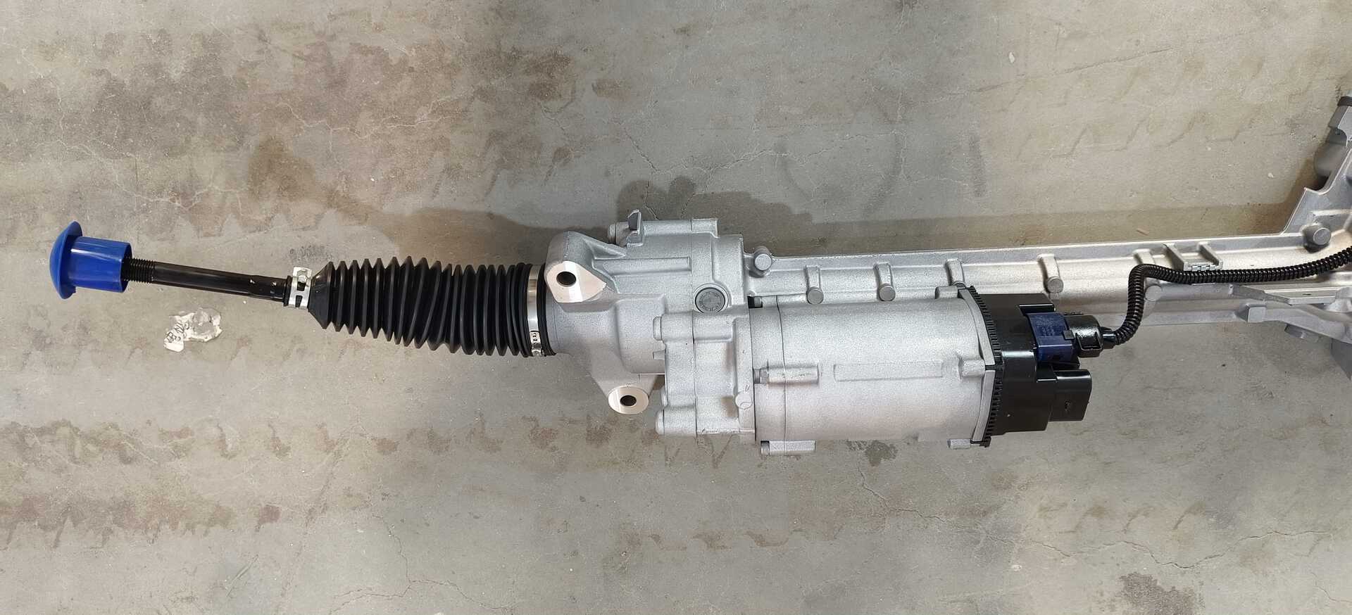 STEERING RACK
