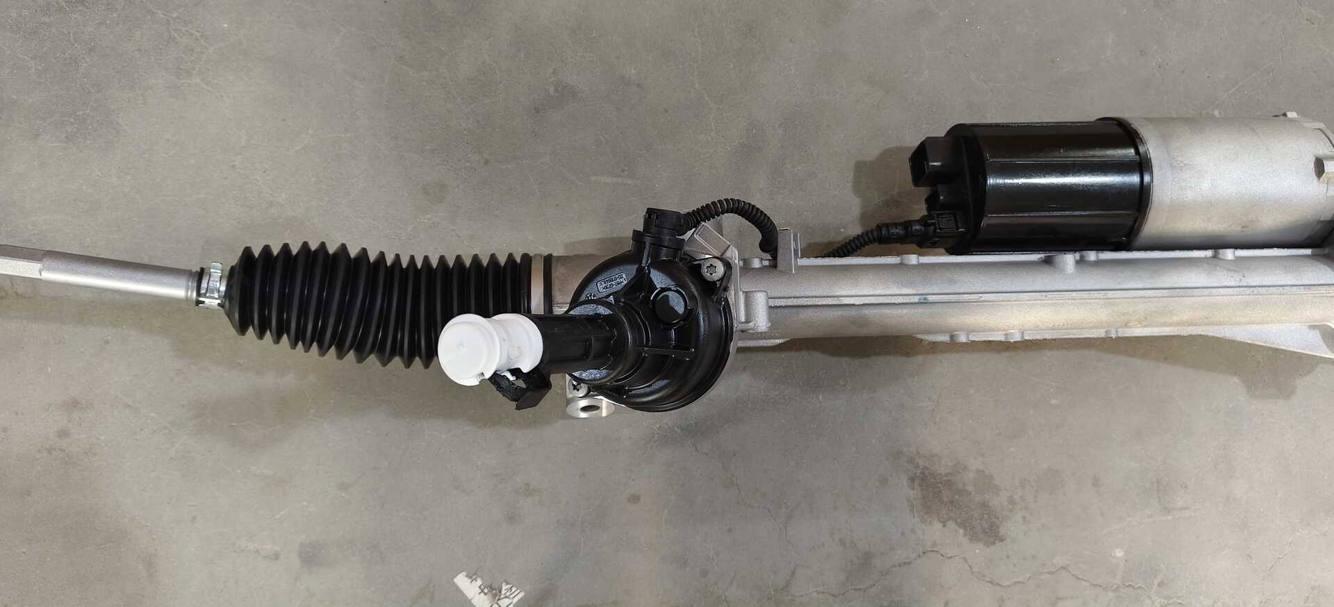 STEERING RACK