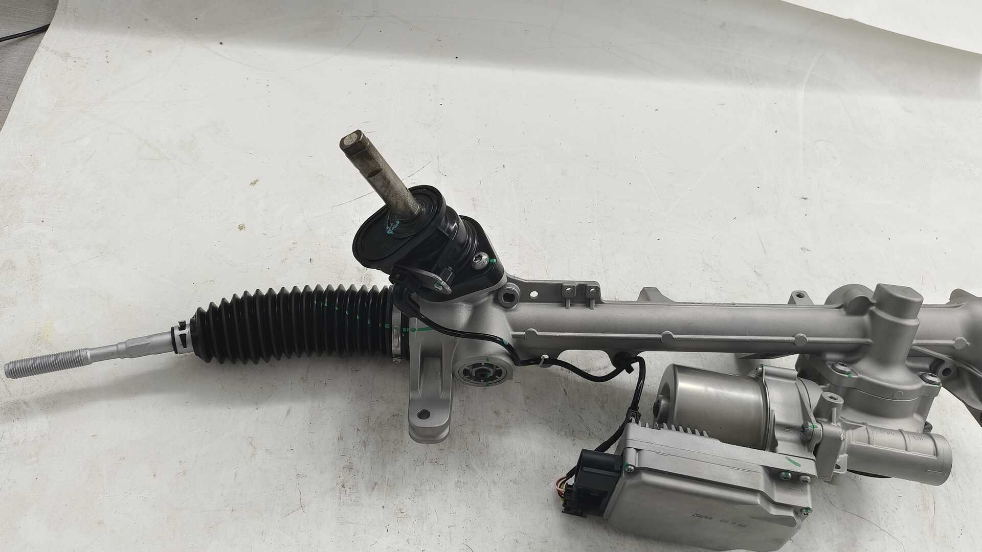 STEERING RACK