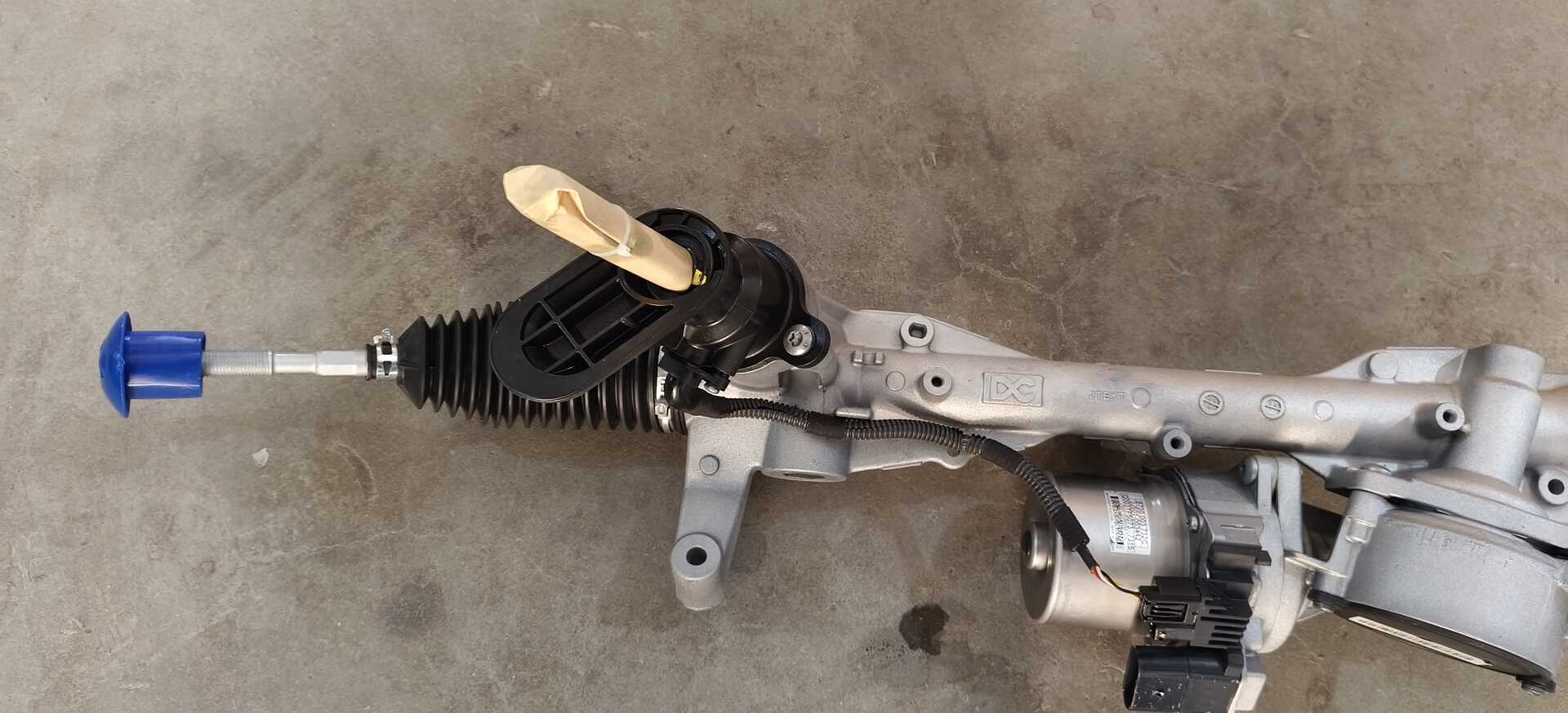 STEERING RACK