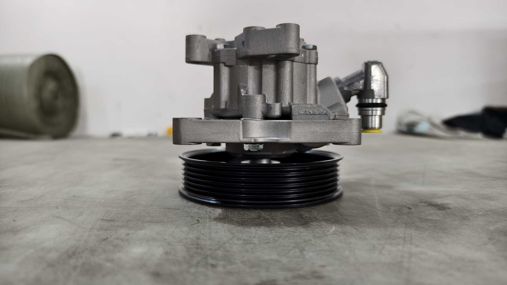 Mercedes-Benz W211 Hydraulic Steering Pump 0034664301