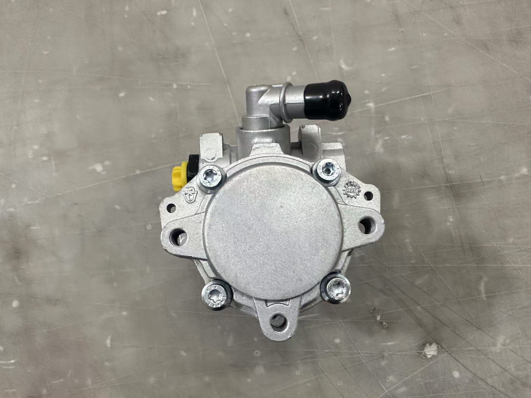 Steering pump