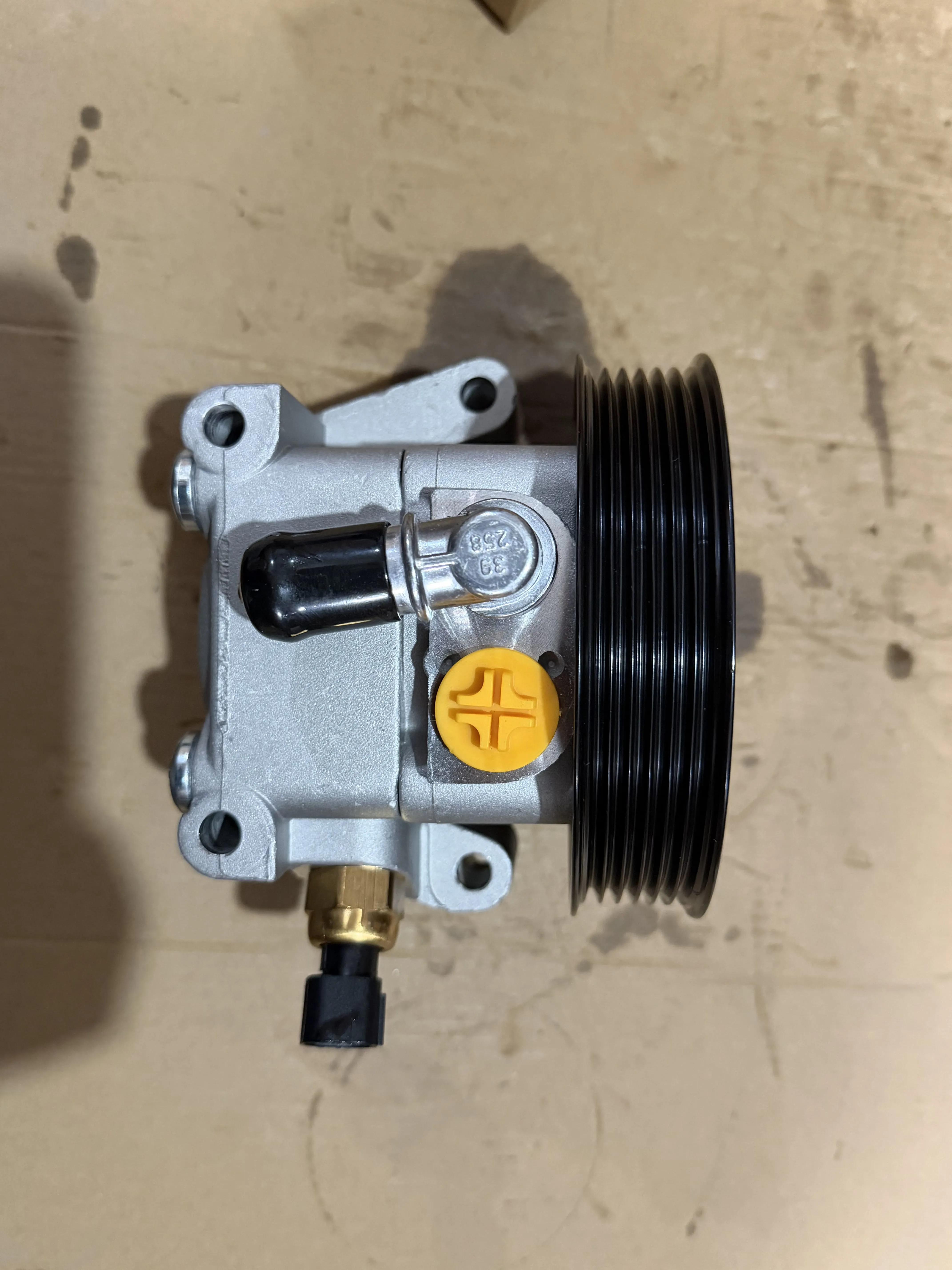 Ford C-Max Power Steering Pump 1362652