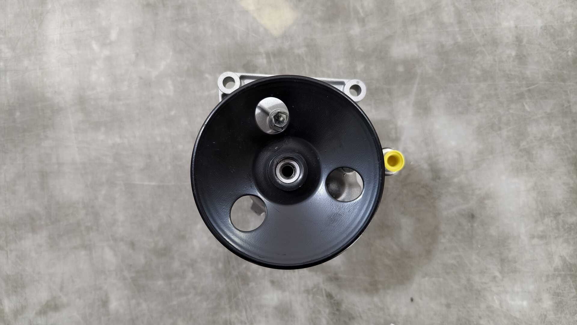 Steering pump