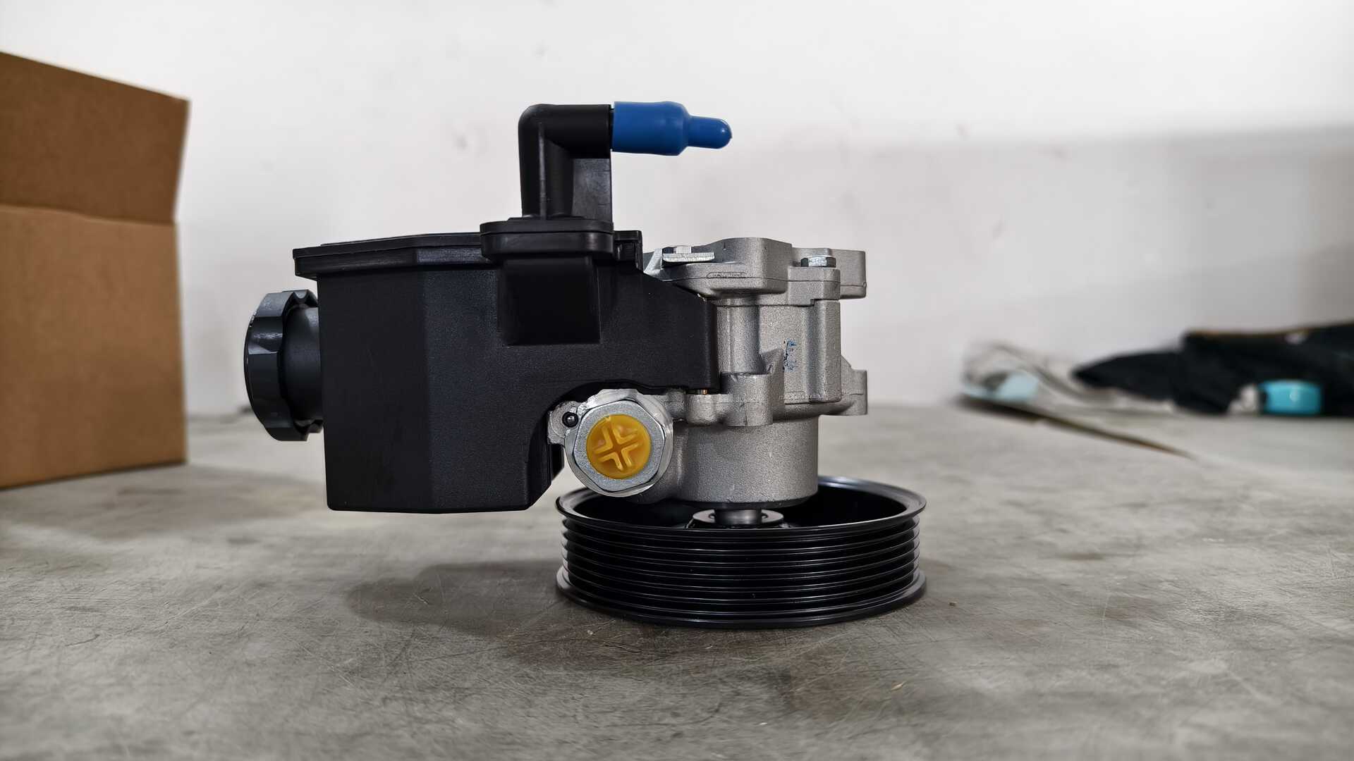 0024662901 Hydraulic Steering Pump For Mercedes-Benz